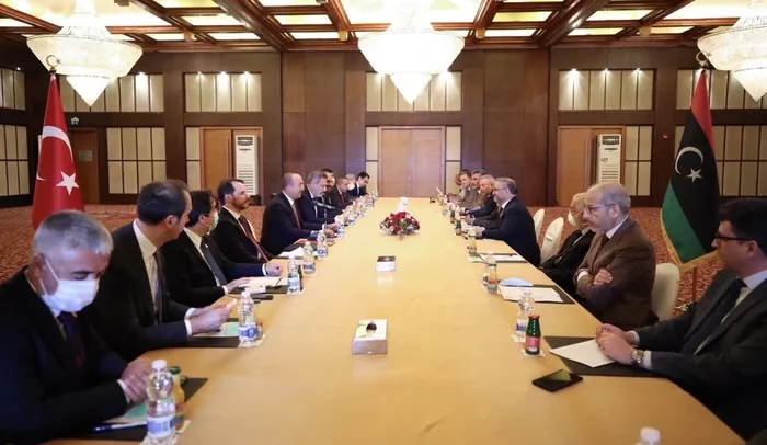 Son dakika: Hazine ve Maliye Bakanı Berat Albayrak'tan Libya mesajı - 1