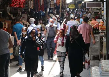 Şanlıurfa’da bayram alışverişi yoğunluğu!