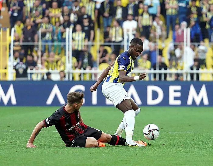 fenerbahce-vavacars-fatih-karagumruk-canli-anlatim-ilk-11ler-1652636012180.jpg Kadıköy’de sessiz gece! Fenerbahçe - Fatih Karagümrük: 0-0 (MAÇ SONUCU ÖZET) - 2