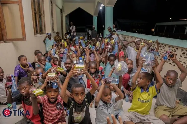 TİKA Ramazan coşkusunu Tanzanya’nın ve Zanzibar’ın insanları ile paylaştı