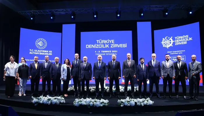 Ulaştırma ve Altyapı Bakanı Adil Karaismailoğlu'ndan Kanal İstanbul açıklaması: Yeni bir çağın kapısını aralıyoruz - 1
