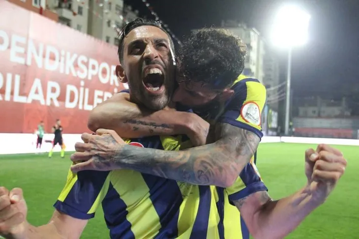 Trabzonspor Fenerbahçe derbisi | Şampiyonluğun düğümü bu maçta! İşte muhtemel ilk 11’ler! Kadroda büyük sürpriz