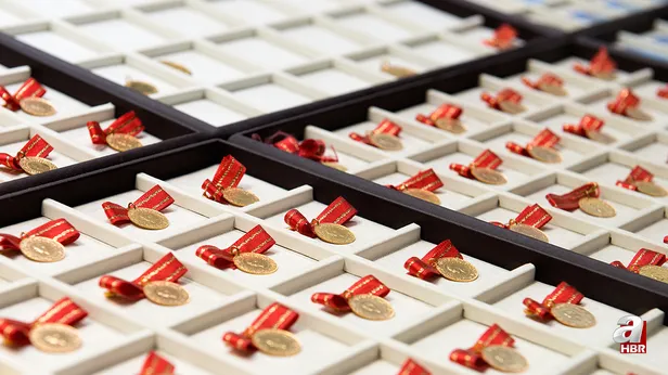 Altın fiyatları düşer mi, yükselir mi? Uzman isim son noktayı koydu! Altın alacaklar dikkat!