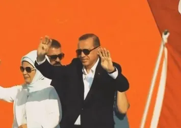 Kutlu yolculuk 2003'te başladı! Başkan Erdoğan seçim zaferine hazırlanıyor | 20 yılda Türkiye'de neler değişti?