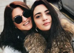 Sibel Can ve kızı Melisa Ural herkesi hayrete düşürdü