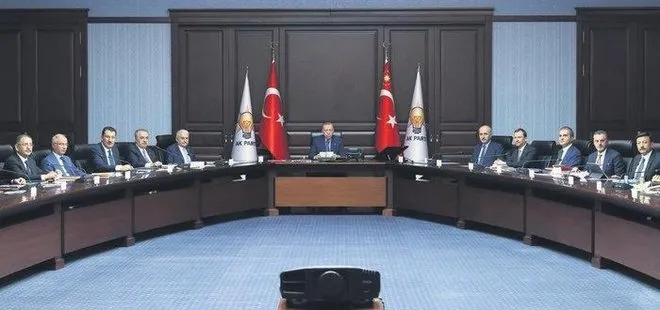 Başkan Recep Tayyip Erdoğan A takımını topladı! Dar gelirliler için çözümler, sosyal konut projesi, Putin görüşmesi masada