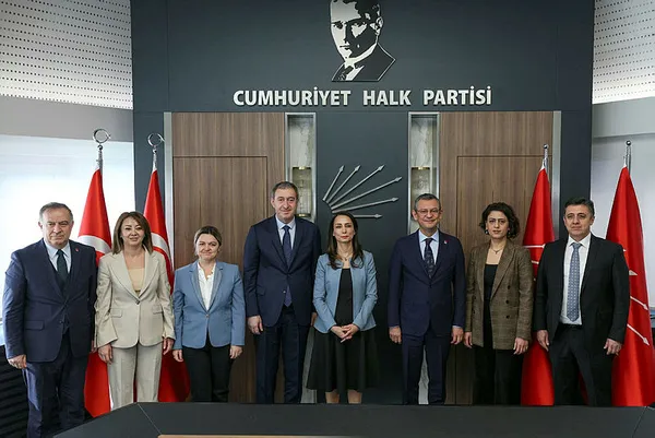 CHP ile DEM Parti görüşmesine ilişkin bomba itiraf! DEM Partili Tayip Temel: Öcalan’ın serbest bırakılması konuşuldu