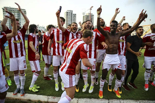 Yeni Malatyaspor ve Sivasspor Süper Lig'e terfi etti - 2