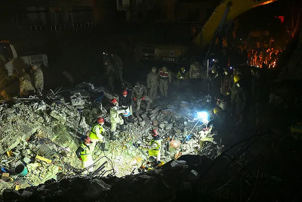 Konteyner kentler için hazırlıklar başladı! Bakan Karaismailoğlu bölgedeki son durumu açıkladı