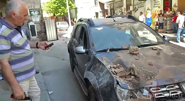 Ege'de meydana gelen deprem sonrası ilk fotoğraflar 4