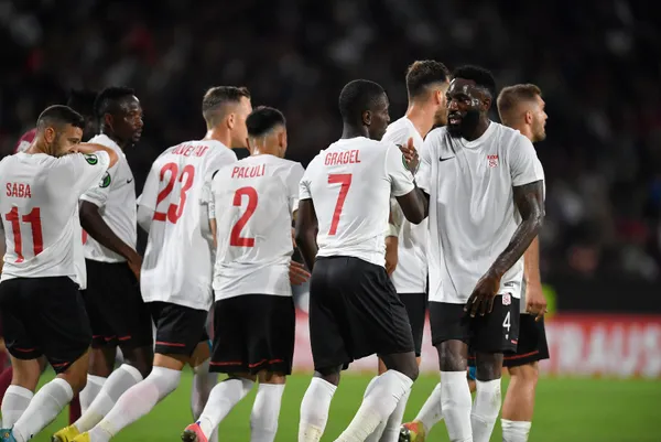 cluj-sivasspor-canli-anlatim-cluj-sivasspor-maci-saat-kacta-hangi-kanalda-1663266480739.jpg Sezonun ilk galibiyeti Avrupa'da: Sivasspor'dan kritik 3 puan - 1
