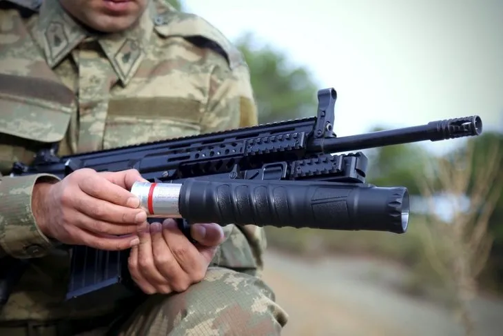 MPT-76'ya uyumlu yerli bomba atarlar AK40-GL TSK hizmetinde