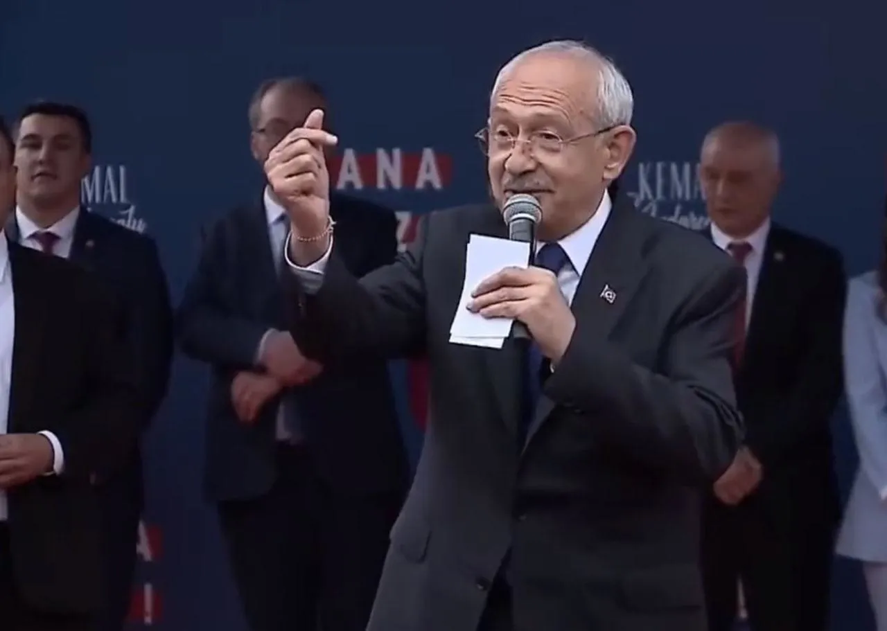 "Beni eleştirebileceksiniz" vaadi de yalan çıktı! Kılıçdaroğlu CHP yandaşı Jahrein lakaplı Ahmet Sonuç'a dava açtı