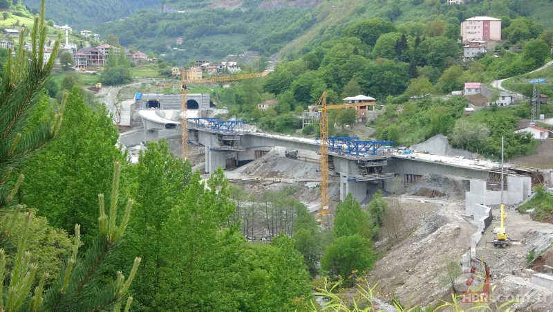 Zigana Tüneli'nde sona doğru! Dünyanın ikinci, Avrupa'nın ve Türkiye'nin en uzun çift tüplü karayolu tüneli olacak 11