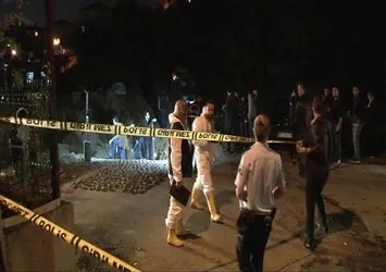 Üsküdar'da yapılan kazıda çok sayıda tabanca bulundu