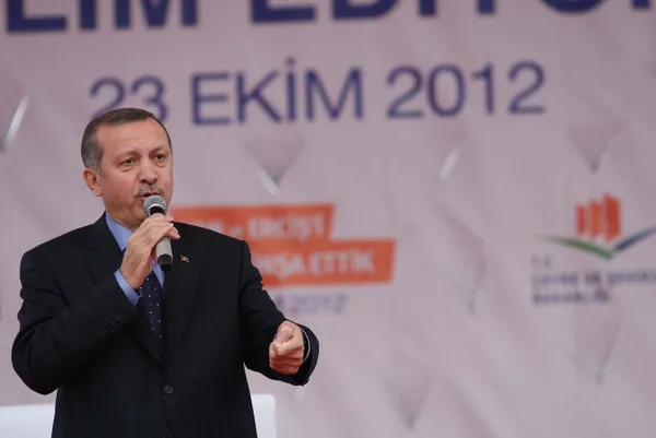 Başkan Recep Tayyip Erdoğan kentsel dönüşüm için halkı hep uyardı! Yıllardır canımıza kastedenlerle mücadele ediyor