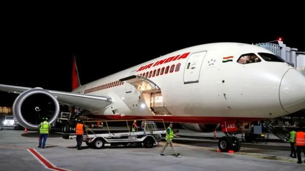 Uçakta skandal! Yolcuları tahtakurusu ısırdı