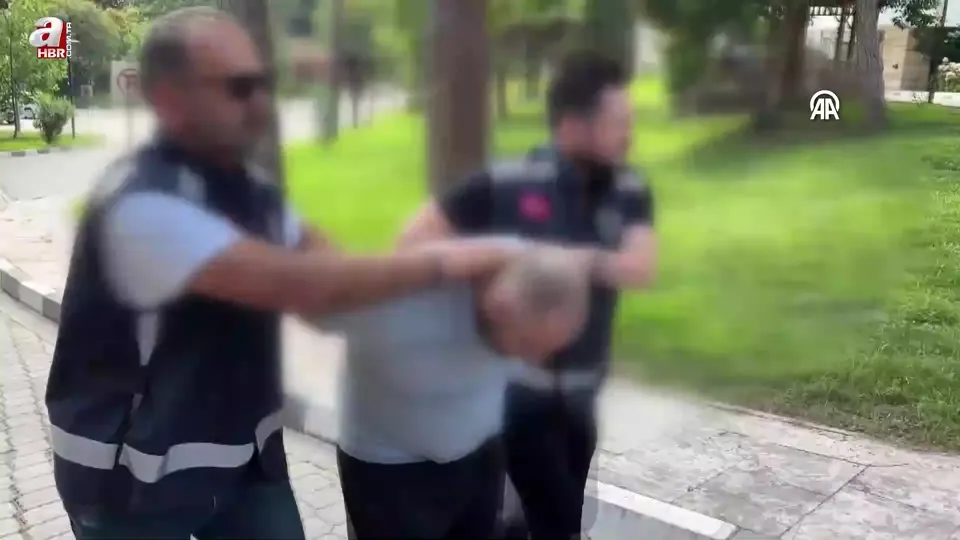 Cinayet suçundan kırmızı bültenle aranan kişi Gürcistan’da yakalanıp Samsun’a getirildi