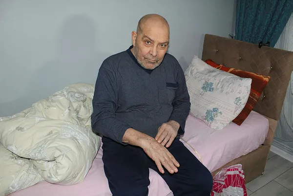 goksel-kaya-kimdir-kac-yasinda-ne-is-yapiyor-ataturke-benzeyen-adam-goksel-kaya-esi-kimdir-1640773667954.jpg Göksel Kaya kimdir, kaç yaşında, ne iş yapıyor? Atatürk’e benzeyen adam Göksel Kaya eşi kimdir? - 3