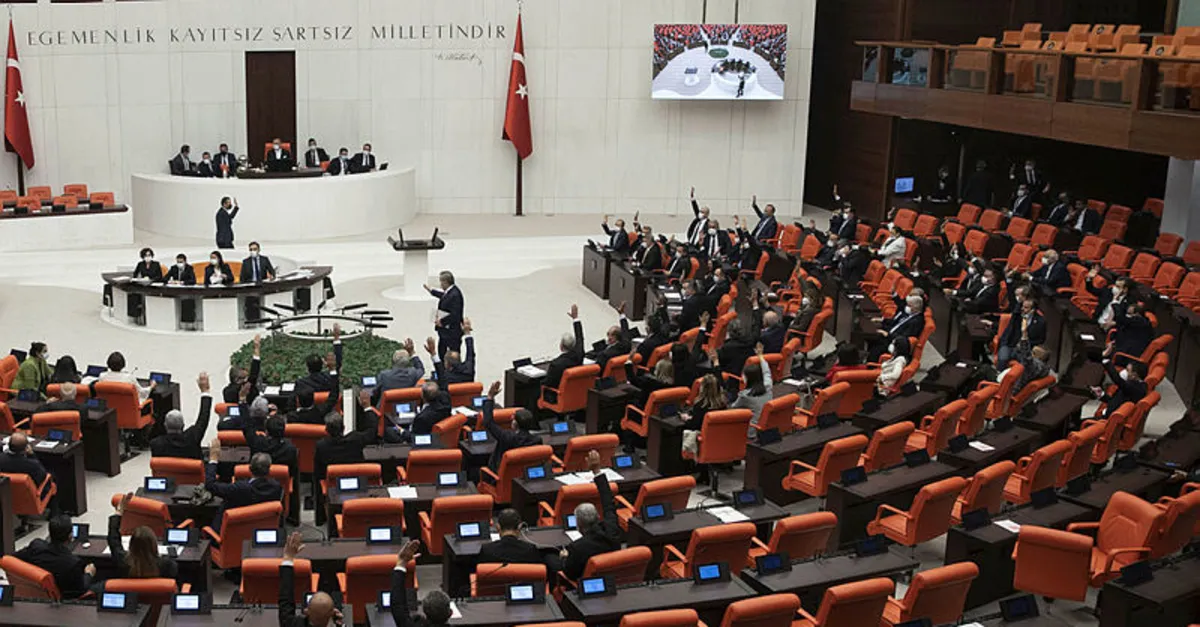 Azerbaycan teskeresi TBMM'den geçti