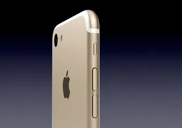 iPhone Pro 2017'de geliyor