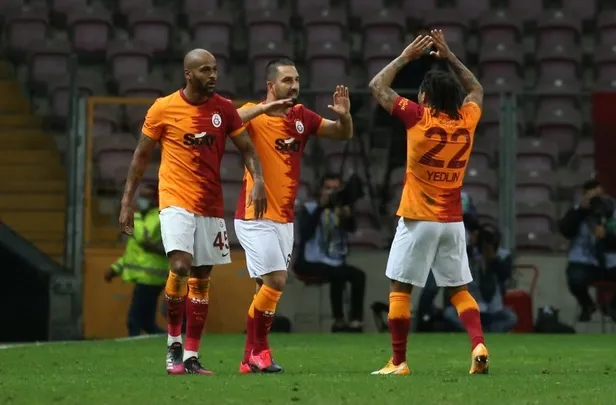 Beşiktaş Galatasaray maç özeti izle! Beşiktaş Galatasaray derbi maçında nefes kesen anlar... - 5