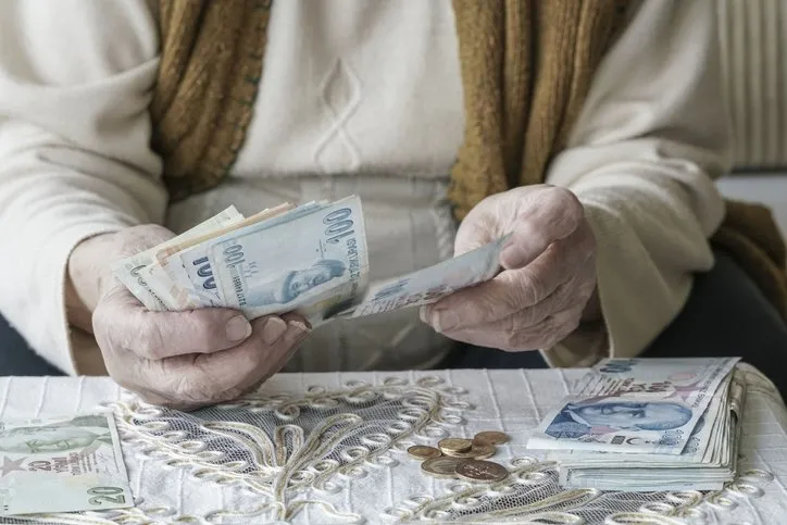 %7.96 zam: SSK Bağ-Kur emekli maaşı 2021 Ocak zammı ile ne kadar olacak? En düşük emekli maaşı kaç lira?
