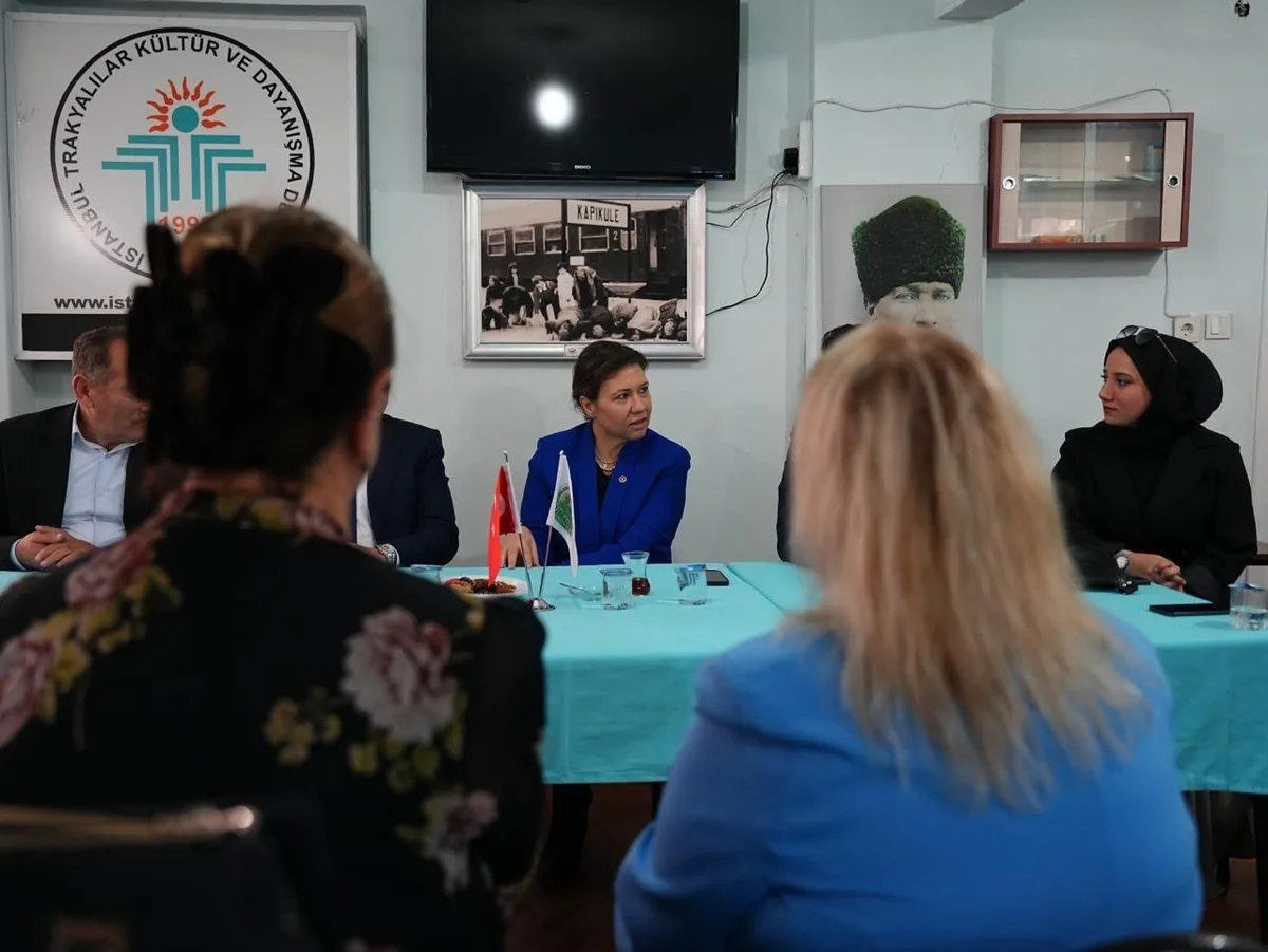 AK Parti İstanbul milletvekillerinden üç ilçede vatandaş buluşması - 3