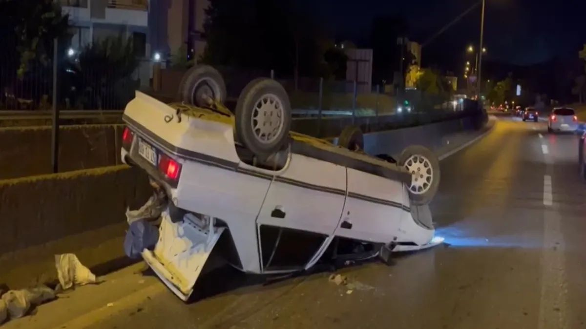 Kartal'da feci kaza: Takla atan otomobilde sürücü yaralandı