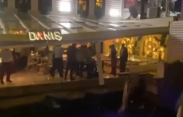 Arnavutköy Bebek iskele çökmesi son dakika! Yaralı isimleri açıklandı mı, belli oldu mu? Denize düşenler... - 2