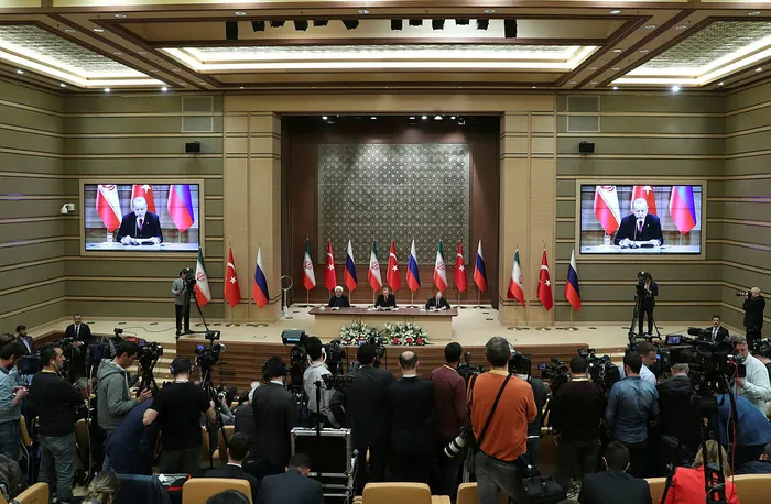 Cumhurbaşkanı Erdoğan'dan Putin ve Ruhani'ye "Suriye teklifi" - 1