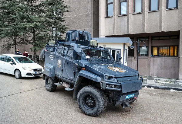 1644893739195.jpg Necip Hablemitoğlu suikastının şüphelilerinden 2'si tutuklandı - 3