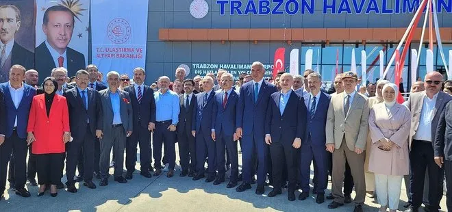 Trabzon’a yeni havalimanı! Ulaştırma ve Altyapı Bakanı Abdulkadir Uraloğlu duyurdu: Biraz daha kuzeye yeni bir havalimanı inşa edeceğiz