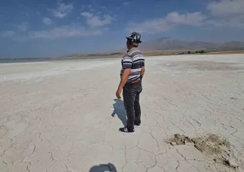 Arin Gölü misafirlerini ağırlıyor