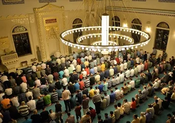 Kerahat vakti nedir? Sabah namazı ne zaman, saat kaça kadar kılınır?