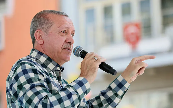 Cumhurbaşkanı Erdoğan: 'Bay İnce' neyi yıkıyorsun! Bu millet sizi mezara gömer
