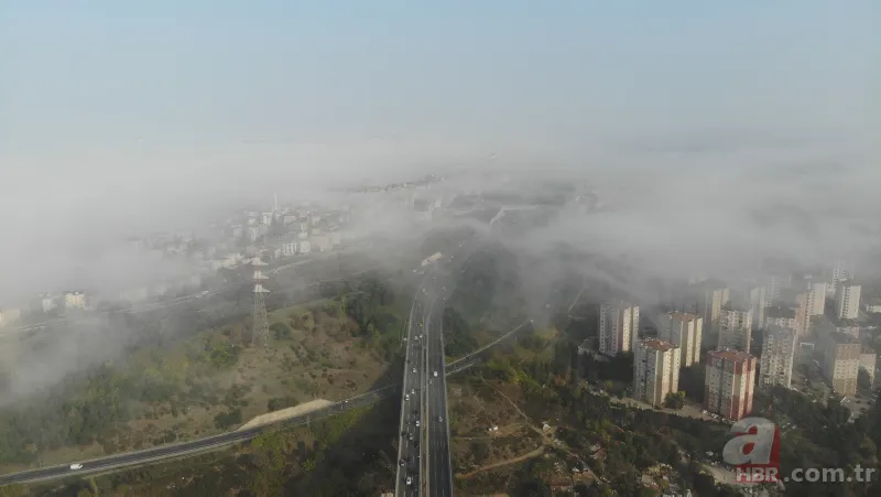 İstanbul'da etkili olan sis kartpostallık görüntüler oluşturdu 5
