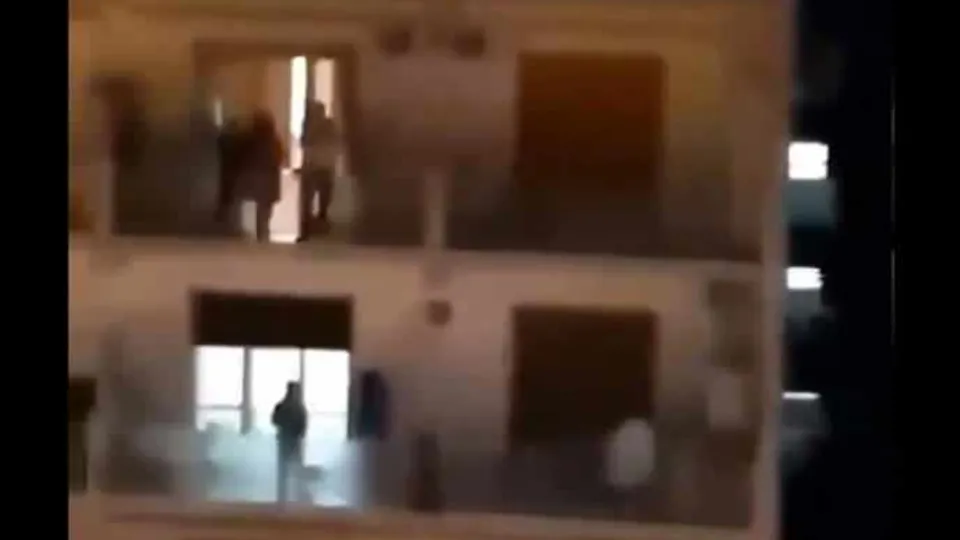 Dünya İtalyanları konuşuyor! Corona virüsü karantinasında bulunanlar...