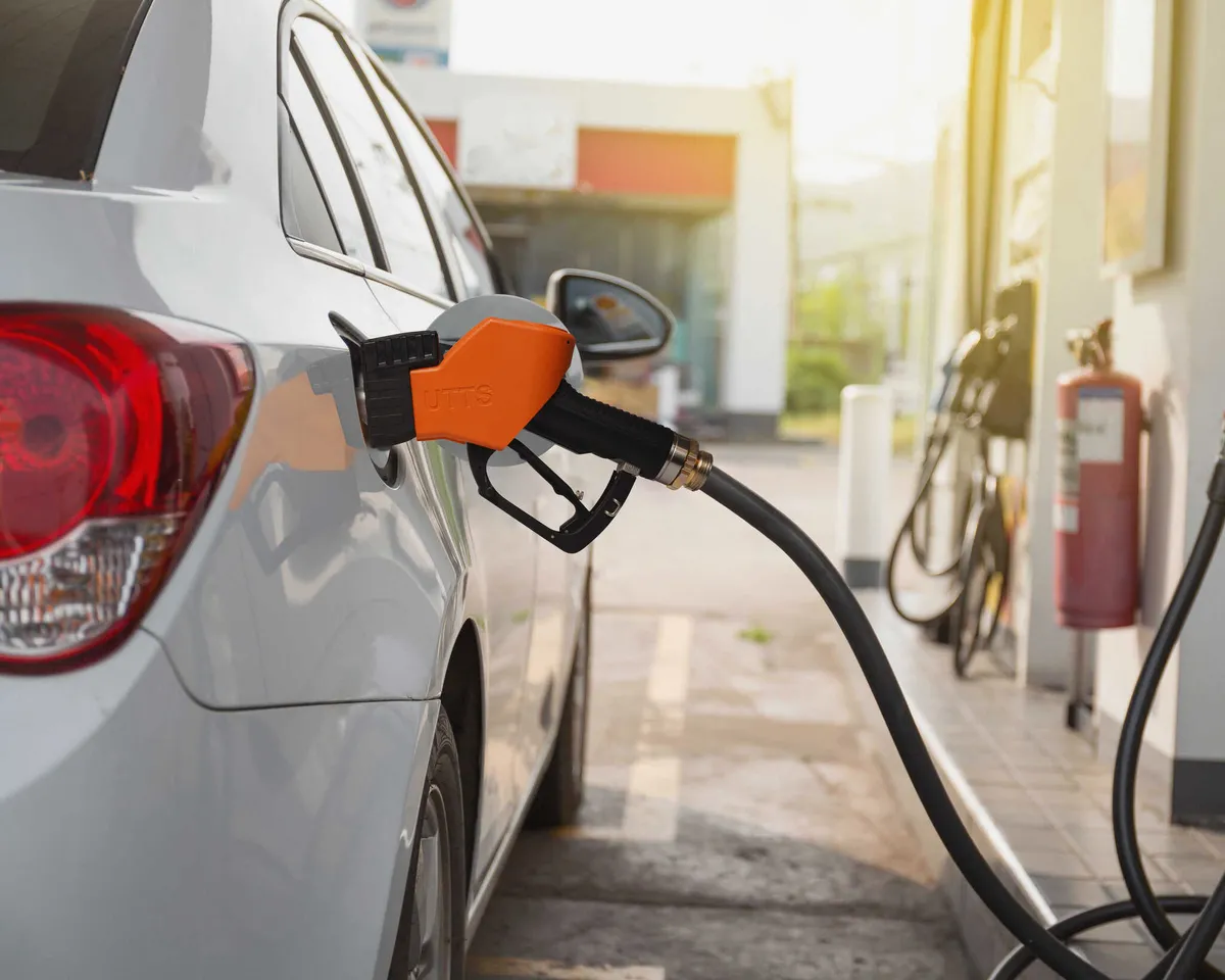 brent-petrol-bir-anda-firladi-fiyatlar-109-dolari-asti-1792175180865.jpg Brent petrol bir anda fırladı! Saatler içinde 105 dolardan 109 dolara yükseldi - 4