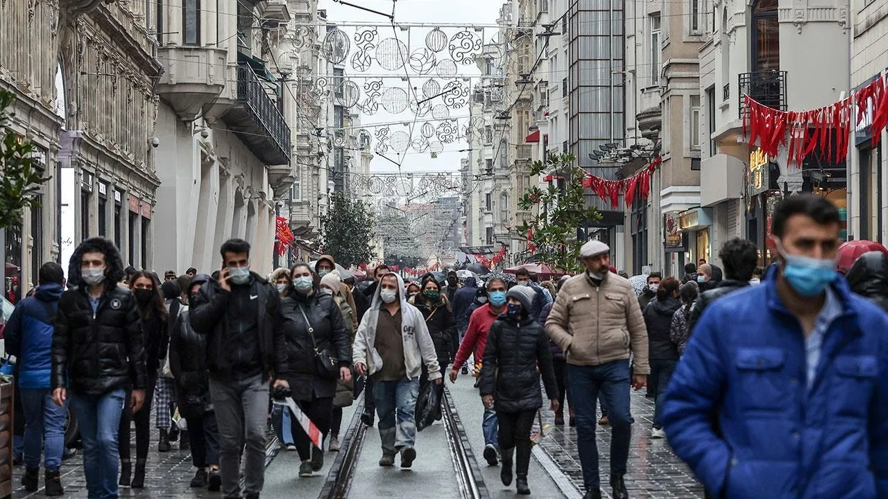 EYT’de son viraj! EYT'lilerin maaş hesabına, ocaktaki emekli maaş artışı da etki edecek | Tüm merak edilenler yanıt buldu