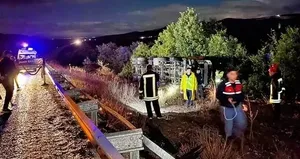 Konya’da kamyon devrildi: 2 ölü, 1 yaralı