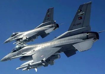 Son dakika: Kandil'de PKK hedefleri vuruldu