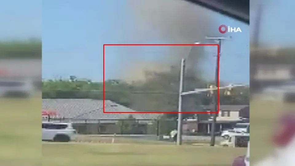 SON DAKİKA | ABD’de askeri eğitim uçağı evlerin üzerine düştü! Çok sayıda yaralı var