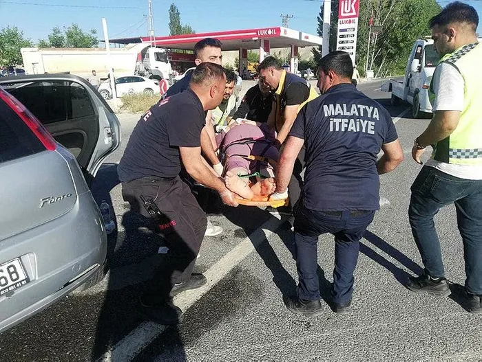1717569491905.jpeg Malatya'da korkunç kaza! Ölü ve yaralılar var - 1