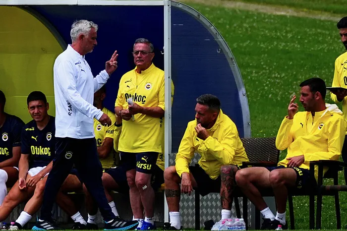 Jose Mourinho’lu Fenerbahçe ilk sınavını kazandı! Kanarya geriden geldi! Fenerbahçe 2-1 Petrolul Ploiesti