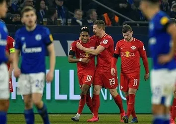 Schalke 04 - RB Leipzig (0-5) - Maç Özeti