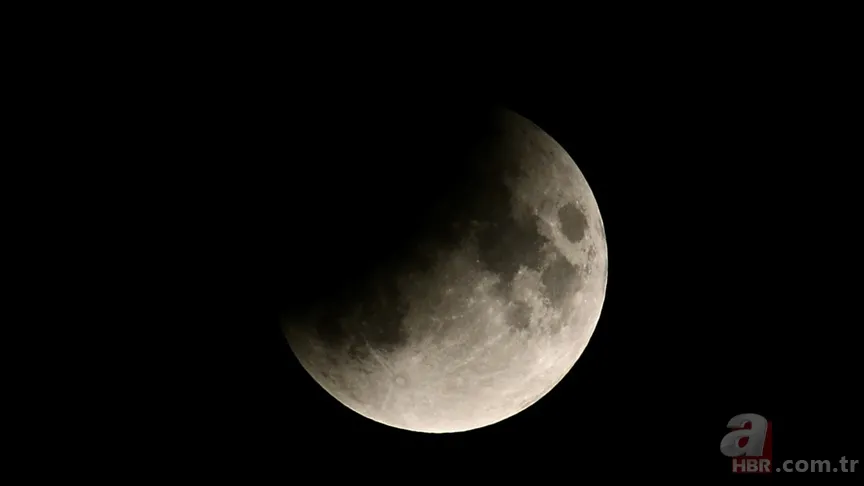 AY TUTULMASI ile ilgili HADİSLER! Peygamber Efendimiz Ay Tutulması sırasında ne yapardı? Husuf ne demek? 13