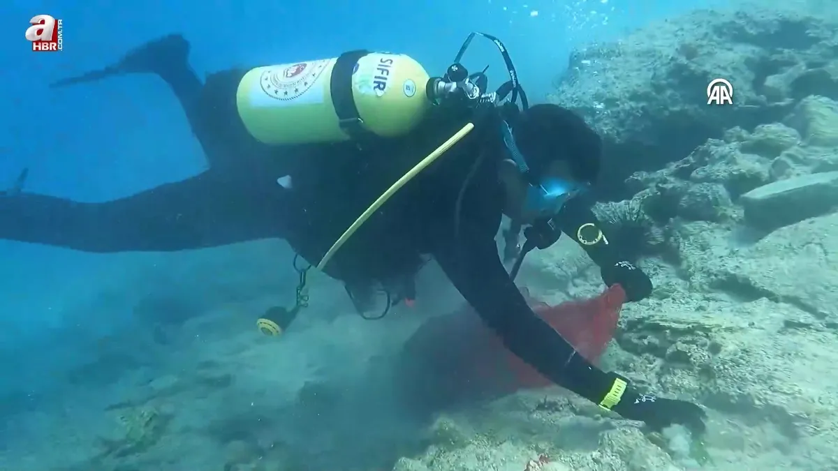 Denizlerden 5 yılda 245 bin ton çöp toplandı