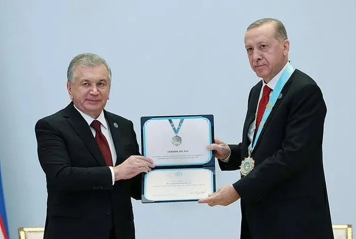 1717648377770.jpeg Başkan Erdoğan, Özbekistan Cumhurbaşkanı Şevket Mirziyoyev'i ağırlayacak! 6 başlık masada | Ziyaret tarihi bir önem arz ediyor - 11