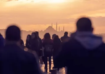 Türkiye nüfusu alarmda! Doğurganlık en düşük seviyede